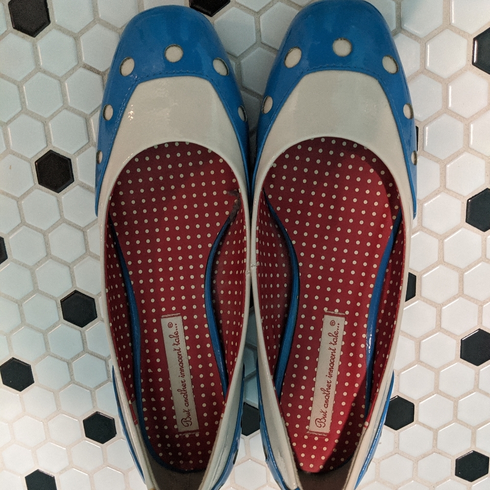 Blue and White Women’s Heels by